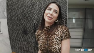 Kylie Rocket  Daisy Fuentes Shes Totally My Type